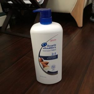 Meet your Posher, Vivian